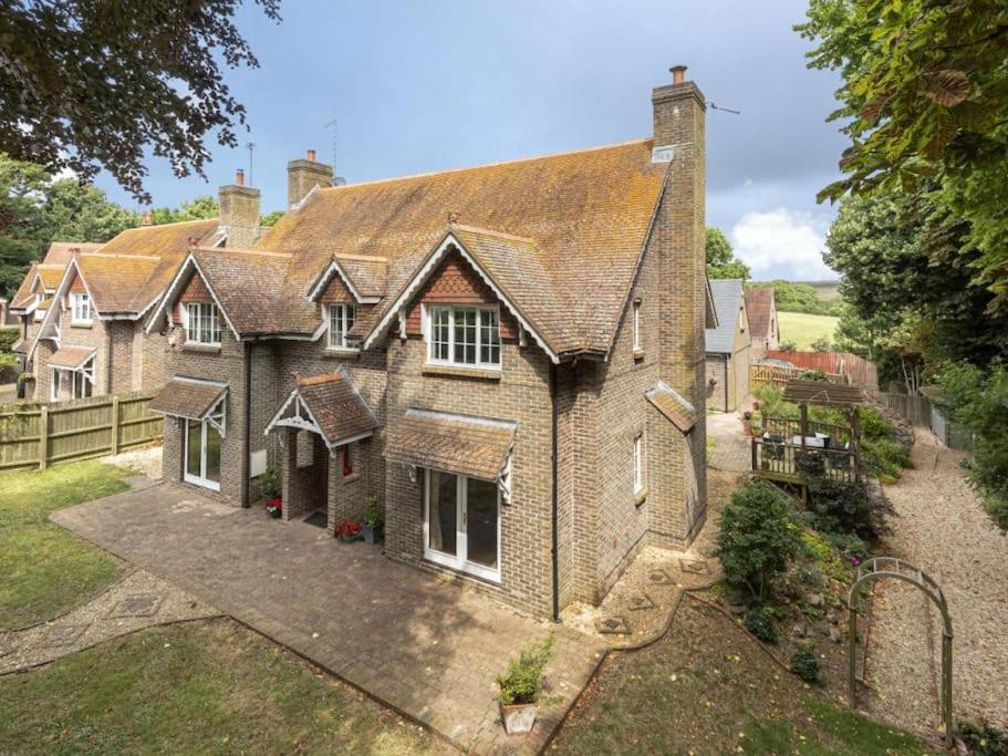 Large Coastal Cottage, Private Indoor Pool, Hut Tub, Sauna And Steam Pod Weymouth Extérieur photo